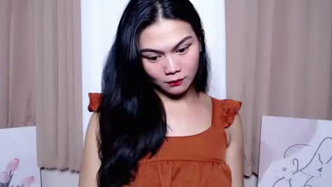 Snapshot of amara_lavelle chatting on 12-04-25, 03:43 AMARAA online show from 12-04-25, 03:43