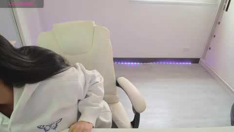 amara_silk online show from 04-11-26, 05:06