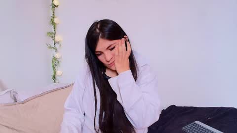 Amara Vega  online show from 06-03-26, 02:33