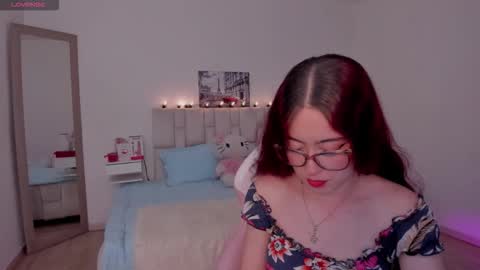 Snapshot of amaraa_couper1 chatting on 03-17-26, 03:44 amaraa_couper1 online show from 03-17-26, 03:44