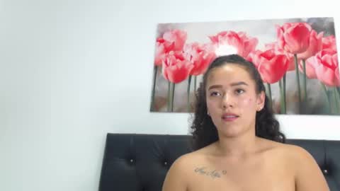 Snapshot of amaranta_f00x chatting on 01-13-25, 06:27 Amaranta online show from 01-13-25, 06:27