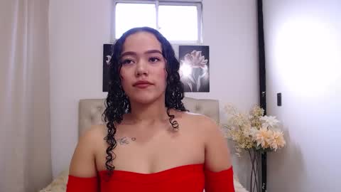 Snapshot of amaranta_f00x chatting on 09-13-25, 12:38 Amaranta online show from 09-13-25, 12:38