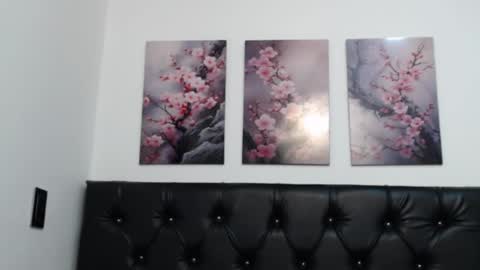 Snapshot of amaranta_f00x chatting on 11-24-25, 12:38 Amaranta online show from 11-24-25, 12:38