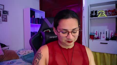 Snapshot of amarantha666 chatting on 12-09-24, 10:30 Susan online show from 12-09-24, 10:30