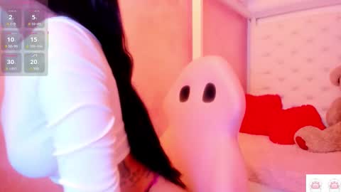 Snapshot of amarantha_milk2 chatting on 12-16-25, 11:48 amarantha online show from 12-16-25, 11:48