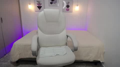 Amarantha online show from 01-30-25, 05:06