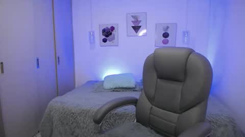 Snapshot of amarantha_ross chatting on 02-03-26, 12:21 Amarantha online show from 02-03-26, 12:21