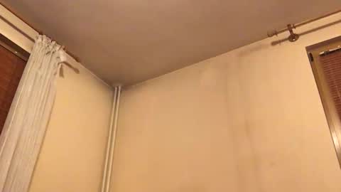 Amaranther online show from 12-16-25, 06:57