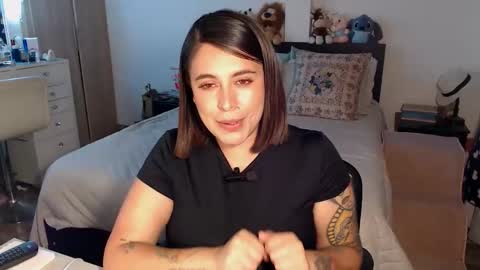 Mila  online show from 06-02-26, 03:08