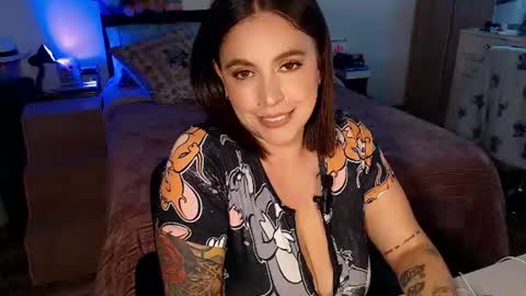 Mila  online show from 07-23-26, 01:19