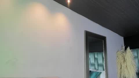 Emily online show from 02-11-25, 11:43