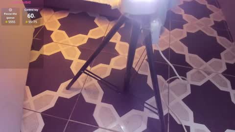 Emily online show from 03-01-25, 10:13