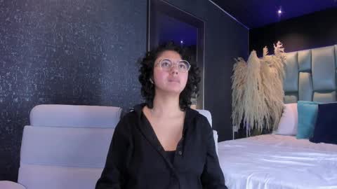 Emily online show from 03-08-25, 03:45