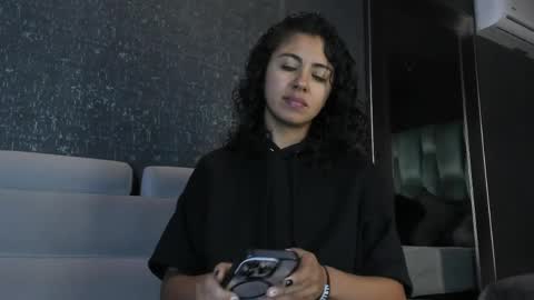 Emily online show from 04-04-26, 10:13