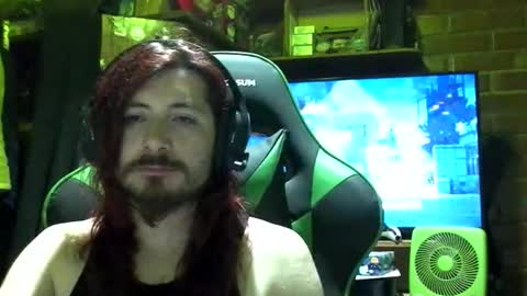 Amaru online show from 11-26-25, 02:23