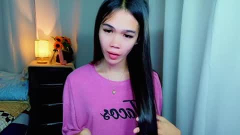 Amaryllis online show from 07-19-26, 12:03