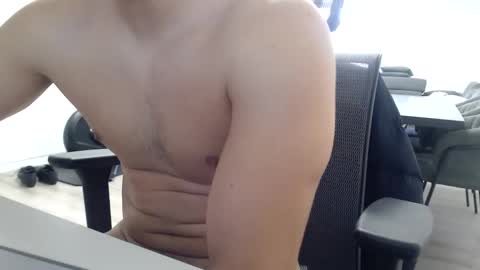 amateurmilk30 online show from 06-01-26, 02:08
