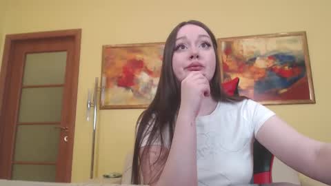 Snapshot of amazing_agness chatting on 01-15-26, 08:52 amazing_agness online show from 01-15-26, 08:52