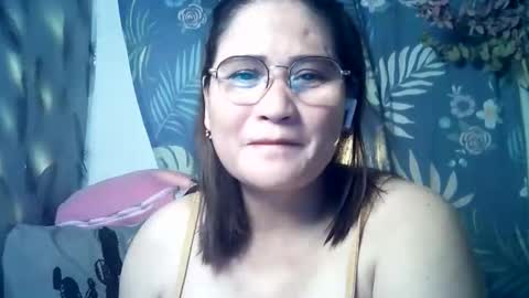 amazing angel online show from 04-12-26, 04:56