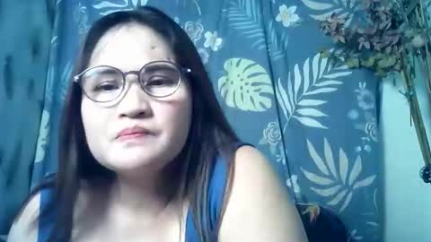 Snapshot of amazing_angel22 chatting on 05-28-26, 07:38 amazing angel online show from 05-28-26, 07:38