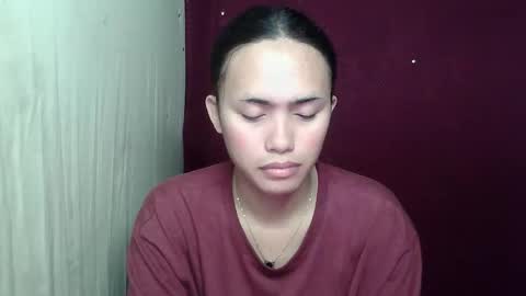 Snapshot of amazing_yella69 chatting on 11-17-25, 11:10 YELLA online show from 11-17-25, 11:10