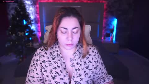 Snapshot of amazonkastar chatting on 01-05-25, 07:49 Ellie online show from 01-05-25, 07:49