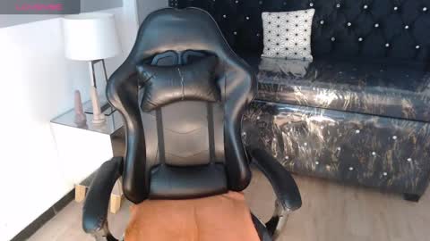 Snapshot of ambar72_b chatting on 12-11-24, 04:09 LIVE 0730AM-0200PM online show from 12-11-24, 04:09