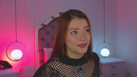 Sara online show from 11-17-25, 11:27