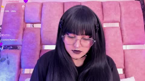   online show from 09-22-25, 06:54