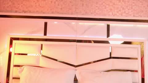 Julieta  online show from 10-23-25, 11:42