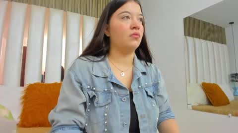 AmbarGills online show from 01-17-26, 12:43