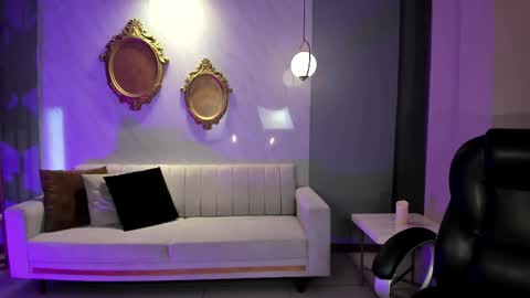 Ambar  online show from 10-20-25, 11:21