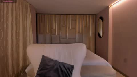 Ambar  online show from 04-17-26, 10:51