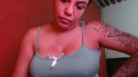 Snapshot of ambarmilf09 chatting on 11-11-25, 05:35 ambarmilf09 online show from 11-11-25, 05:35