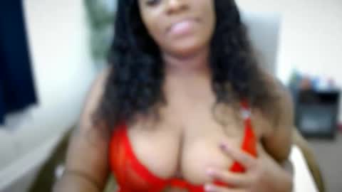 Amoya online show from 12-16-25, 04:34