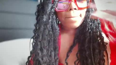 Amoya online show from 05-16-26, 06:21