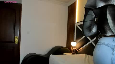 Ambar Ross online show from 03-10-26, 12:43