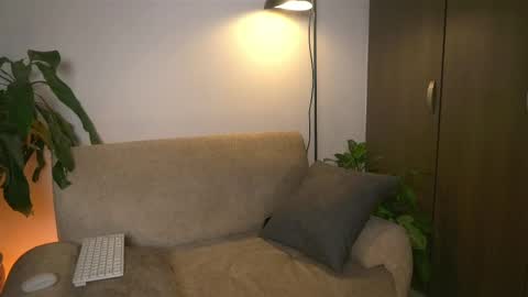 Amber Davis online show from 03-04-25, 06:39