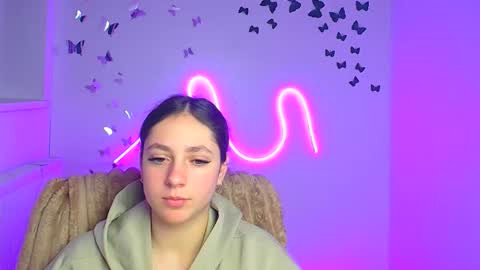 Amber online show from 04-11-26, 07:45