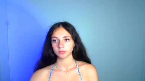 Snapshot of amber__r chatting on 08-03-26, 06:01 Amber online show from 08-03-26, 06:01