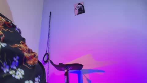 Snapshot of amber_blair chatting on 11-04-25, 09:14 amber_blair online show from 11-04-25, 09:14