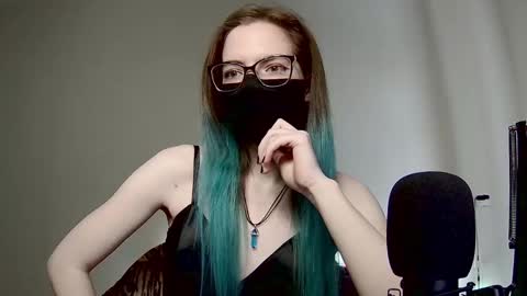 Amber non-nude model online show from 01-17-25, 05:53