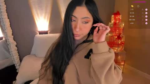 amber_curly online show from 12-12-24, 10:52