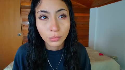 Snapshot of amber_curly chatting on 02-12-26, 06:36 amber_curly online show from 02-12-26, 06:36