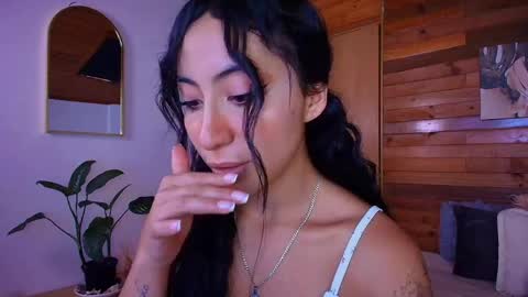Snapshot of amber_curly chatting on 05-08-26, 06:13 amber_curly online show from 05-08-26, 06:13