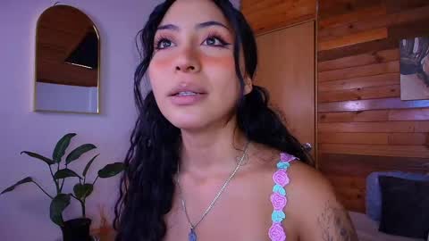 Snapshot of amber_curly chatting on 05-09-26, 05:07 amber_curly online show from 05-09-26, 05:07