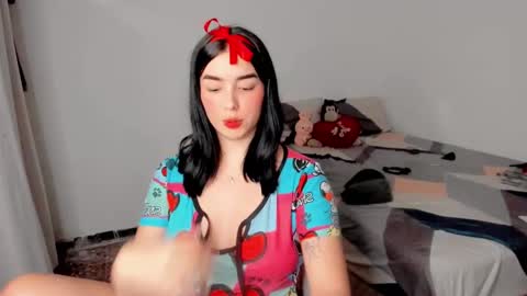 Snapshot of amber_landy1 chatting on 01-22-25, 02:35 amber online show from 01-22-25, 02:35