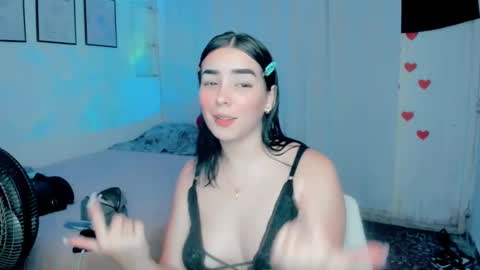 Snapshot of amber_landy1 chatting on 03-04-25, 09:43 amber online show from 03-04-25, 09:43