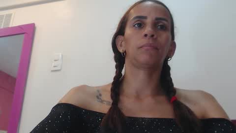 Amber Moore online show from 11-29-25, 10:57