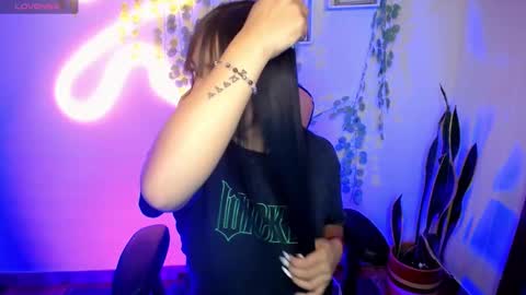 Amber online show from 01-28-25, 02:43